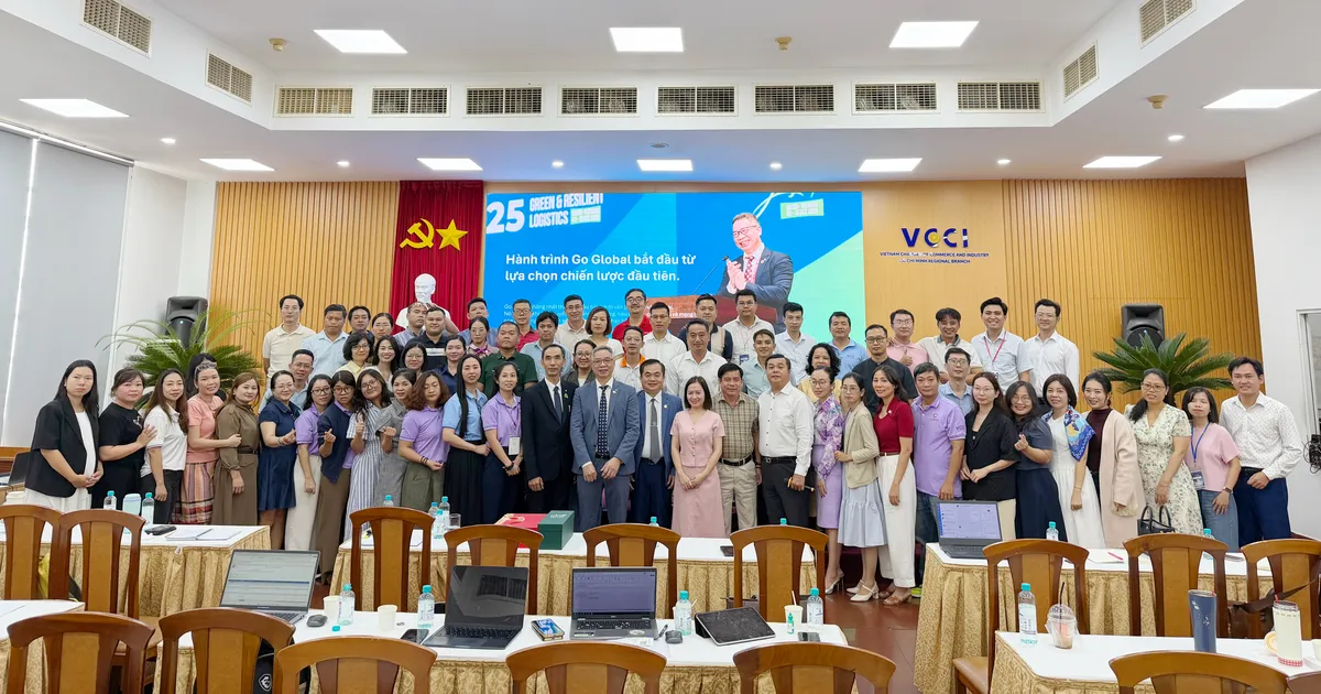 META KING ATTORNEY – DẤU ẤN ĐỘT PHÁ TẠI CHƯƠNG TRÌNH CEO TRONG KỶ NGUYÊN AI DO VCCI TỔ CHỨC