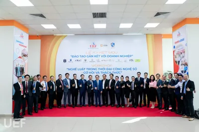 Lễ ký kết thỏa thuận hợp tác giữa Công ty Cổ phần King Attorney và Trường Đại học Kinh tế Tài chính TP. Hồ Chí Minh